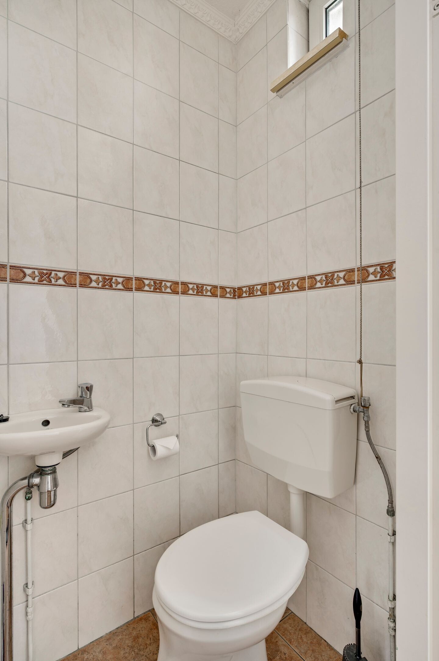 Tussenwoning te koop: Ambachtsingel 41, Roermond
