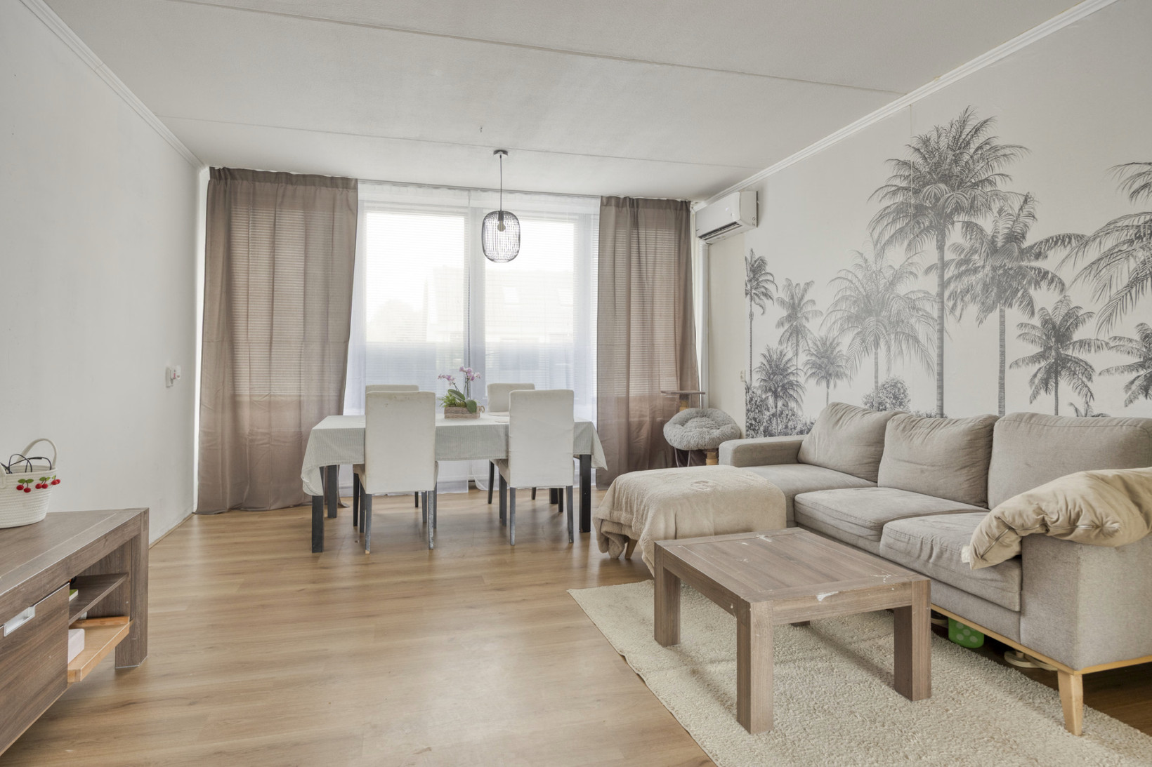Tussenwoning te koop: Venusstraat 36, Roermond