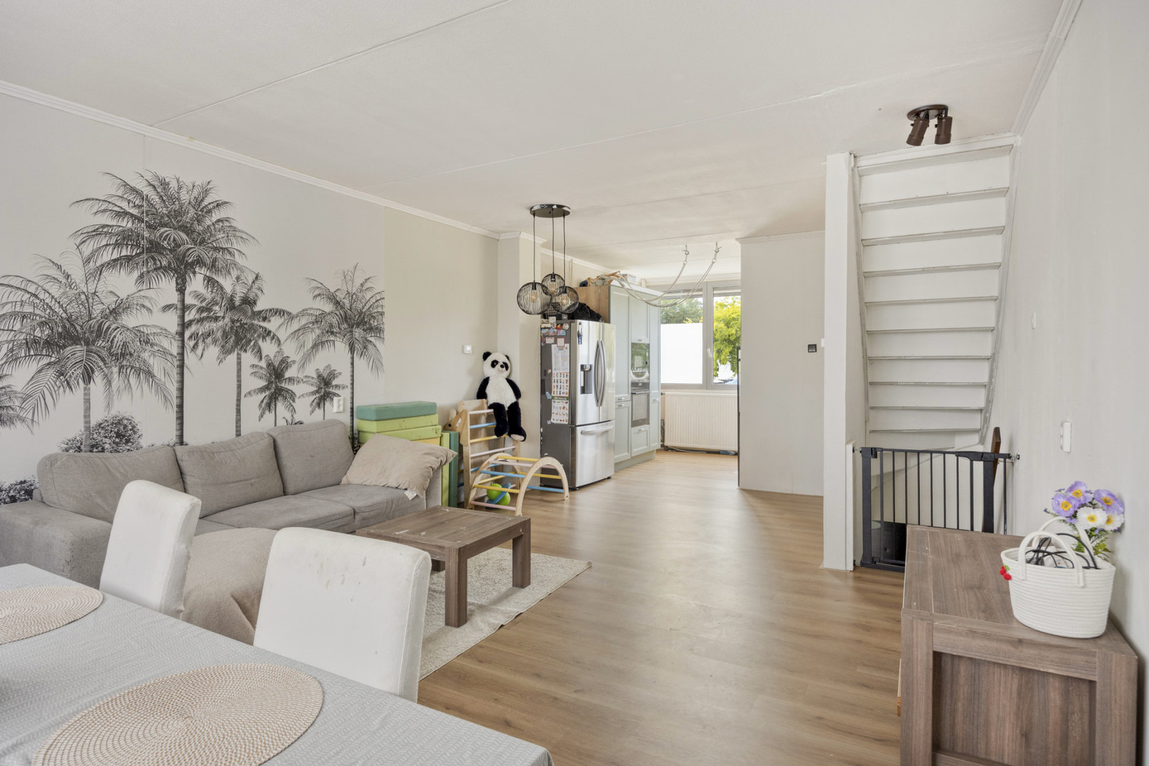 Tussenwoning te koop: Venusstraat 36, Roermond