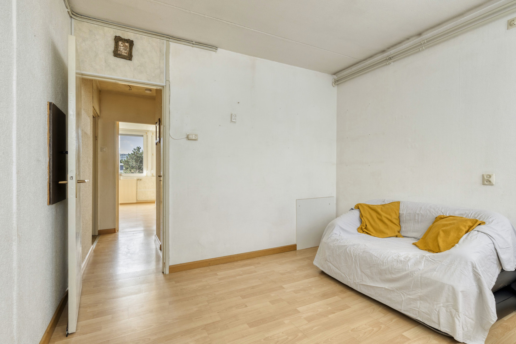 Tussenwoning te koop: Venusstraat 62, Roermond
