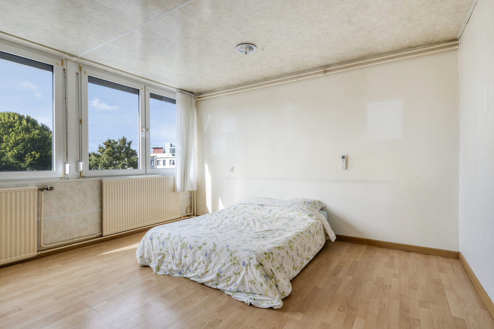 Tussenwoning te koop: Venusstraat 62, Roermond