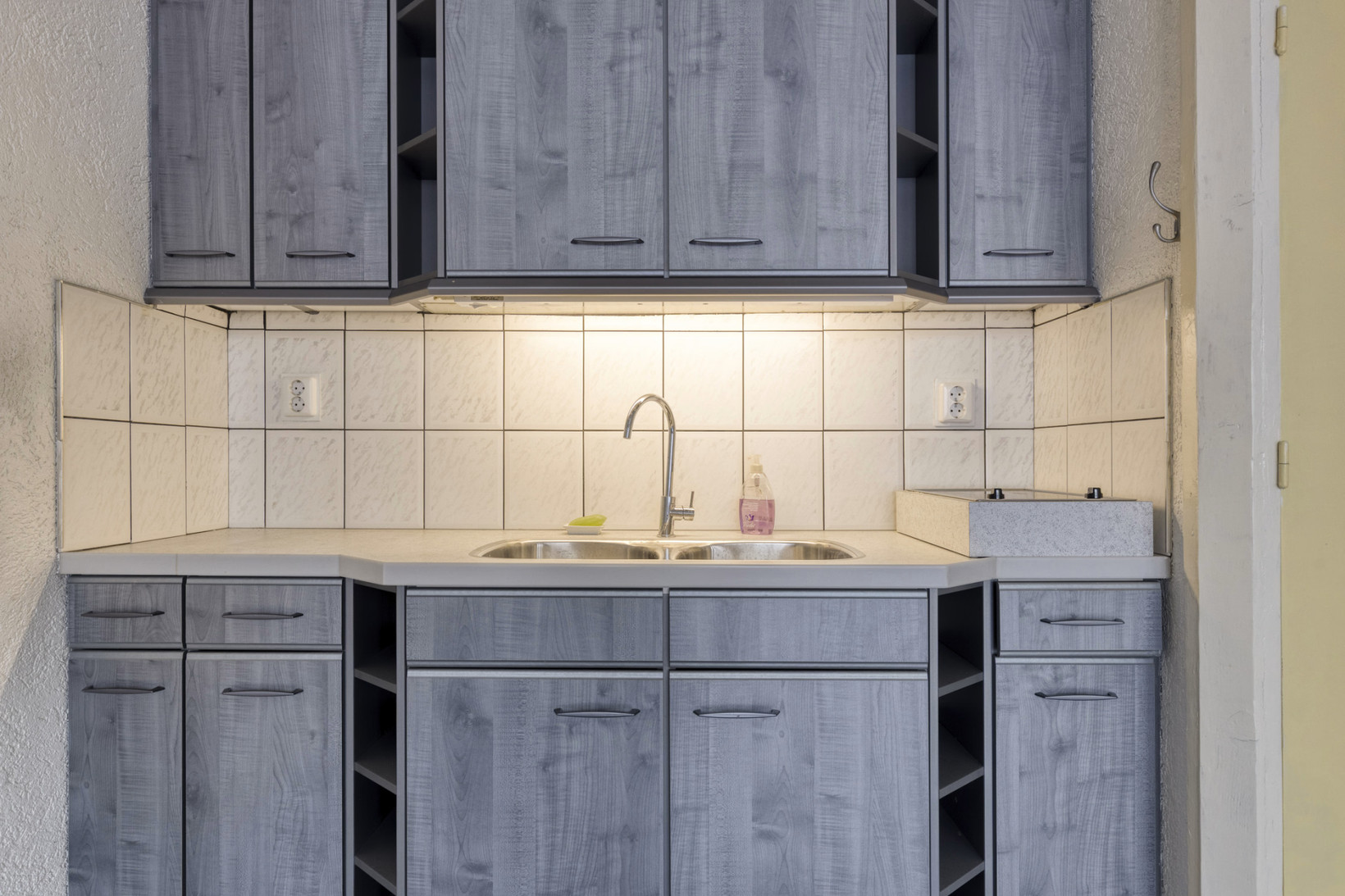 Tussenwoning te koop: Venusstraat 62, Roermond