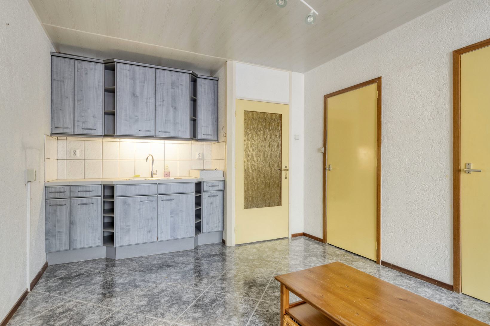 Tussenwoning te koop: Venusstraat 62, Roermond