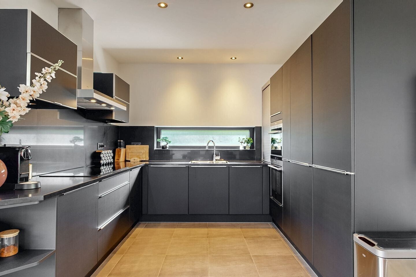Vrijstaande woning te koop: Kasteel Aldenghoorstraat 25, Roermond