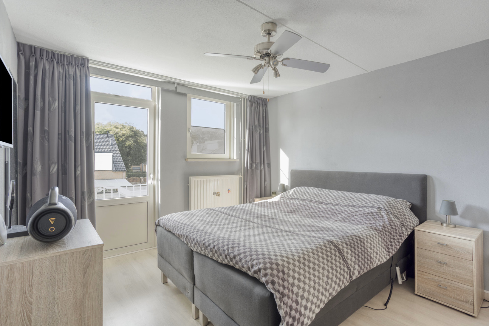 Tussenwoning te koop: Kasteel Daelenbroeckstraat 103, Roermond