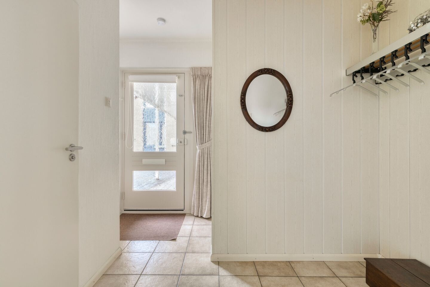 Tussenwoning te koop: Plesmanstraat 24, Roermond
