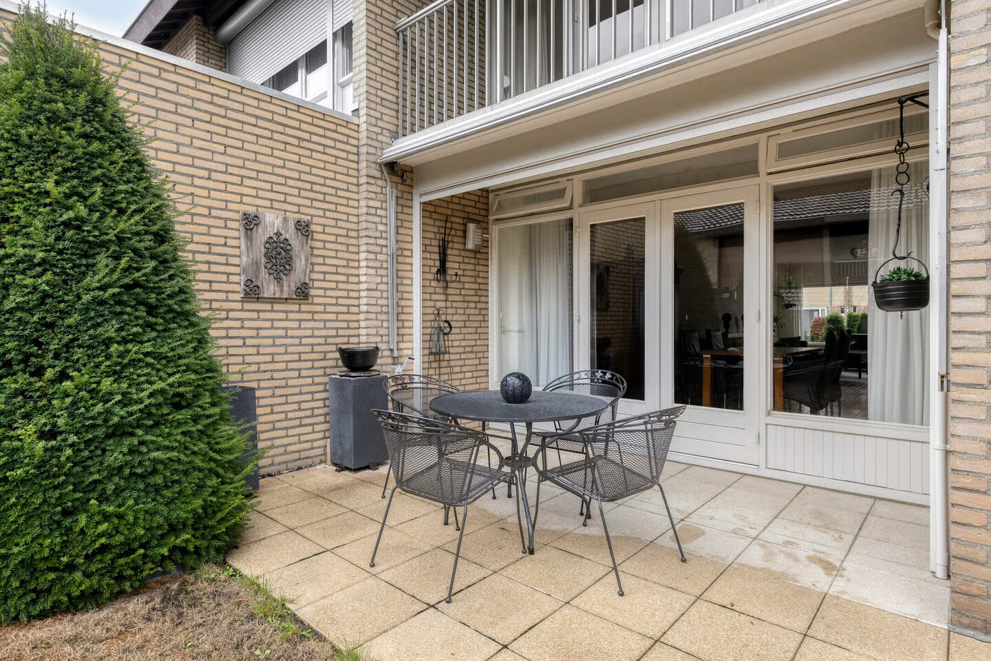 Tussenwoning te koop: Plesmanstraat 24, Roermond