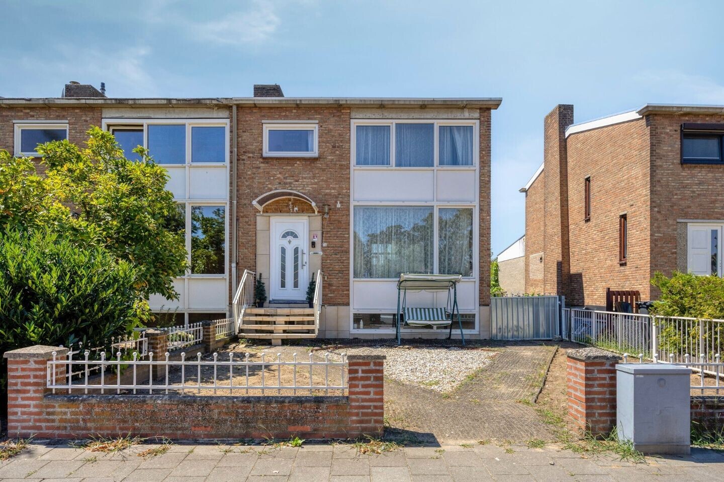 Hoekwoning te koop: Karel Doormanstraat 34, Roermond