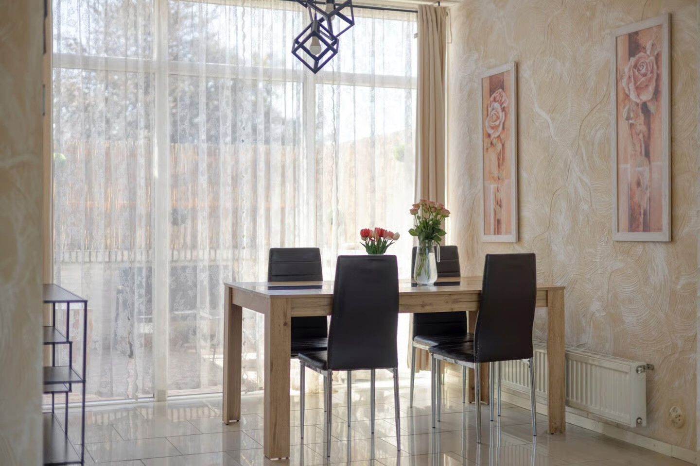 Hoekwoning te koop: Karel Doormanstraat 34, Roermond