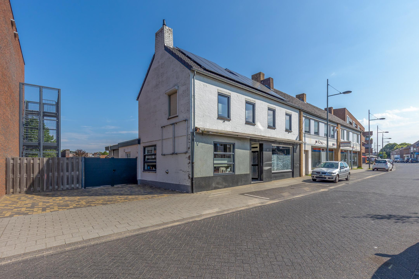 Hoekwoning te koop: Kempweg 19, Roermond