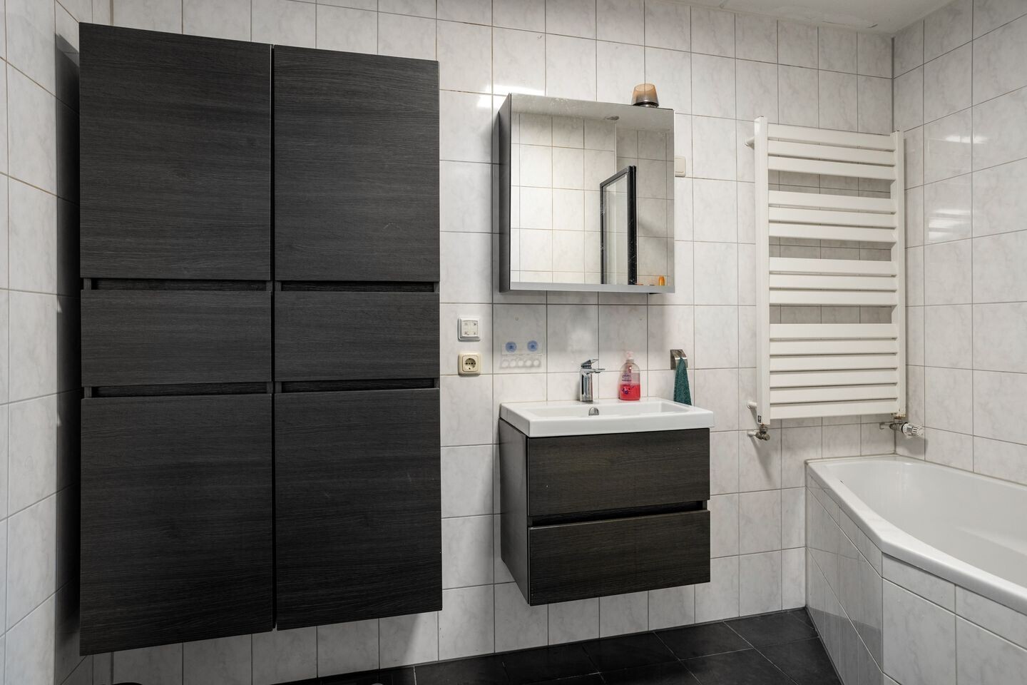 Tussenwoning te koop: Paul van Zeelandstraat 7, Herten