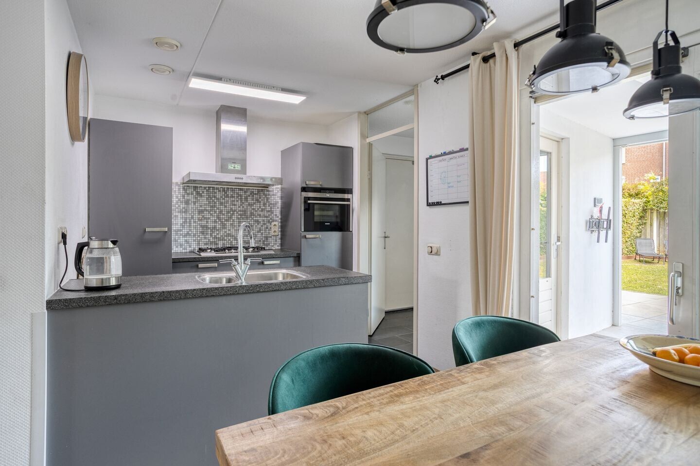 Tussenwoning te koop: Paul van Zeelandstraat 7, Herten