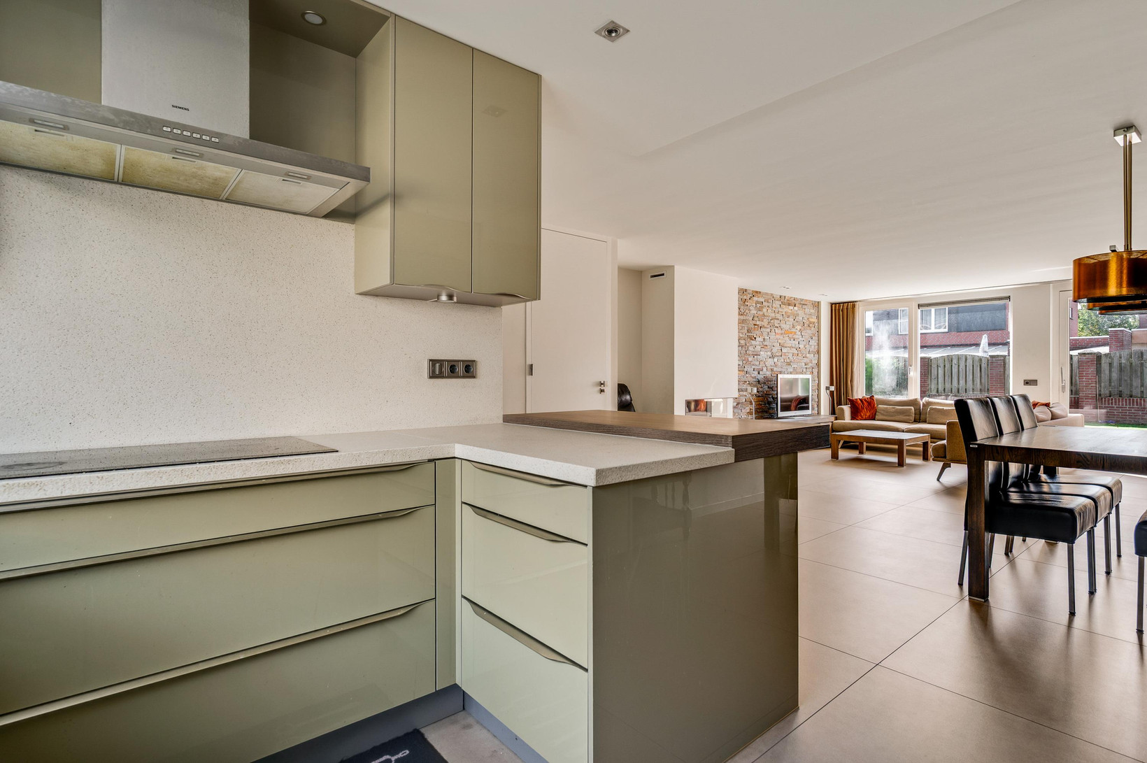 Tussenwoning te koop: Evenkamp 115, Herten
