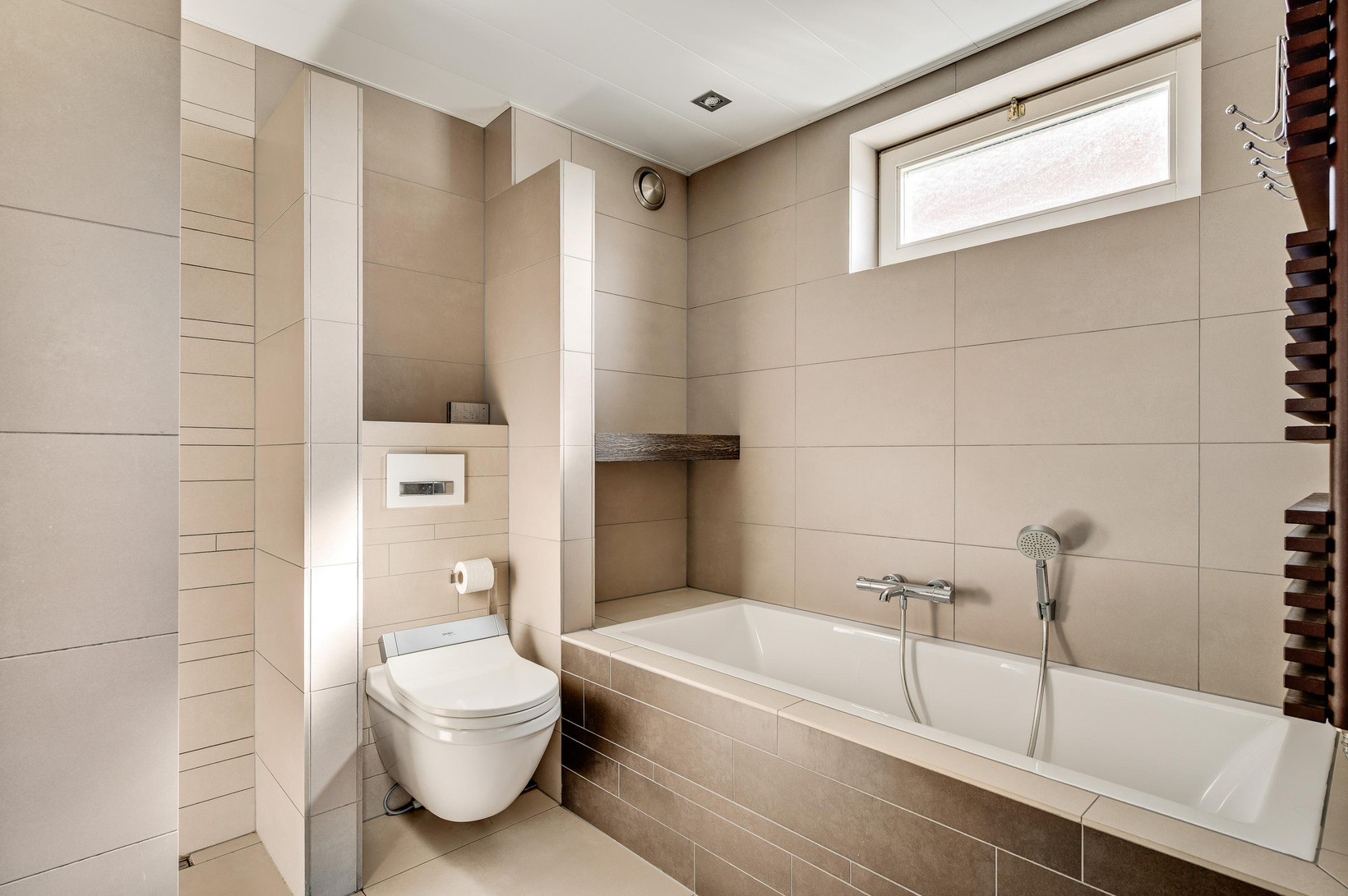 Tussenwoning te koop: Evenkamp 115, Herten