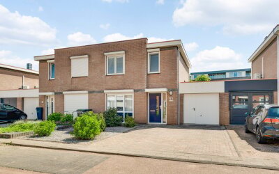 Konrad Adenauerstraat 25