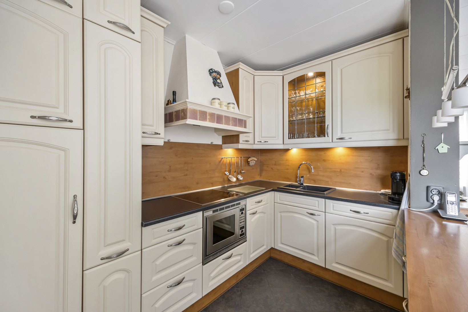 Tussenwoning te koop: Hagenaarpark 38, Maasbracht