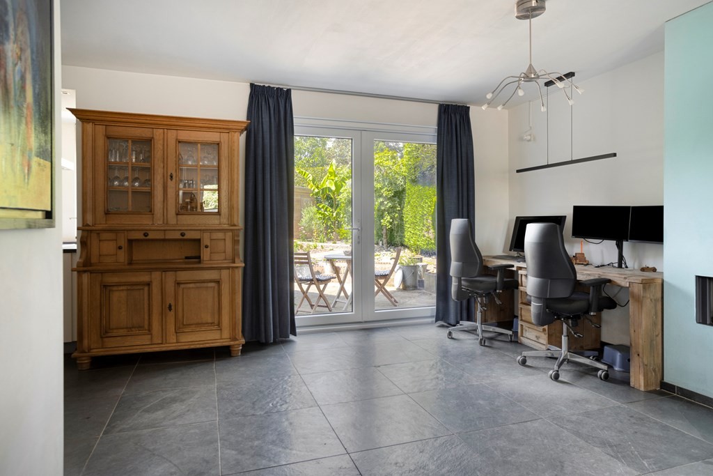Hoekwoning te koop: Rector Hendrixstraat 27, Maasbracht