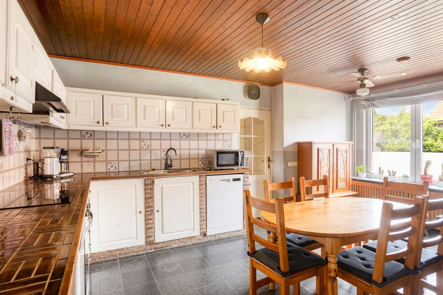 Vrijstaande woning te koop: Stationsweg 26, Maasbracht