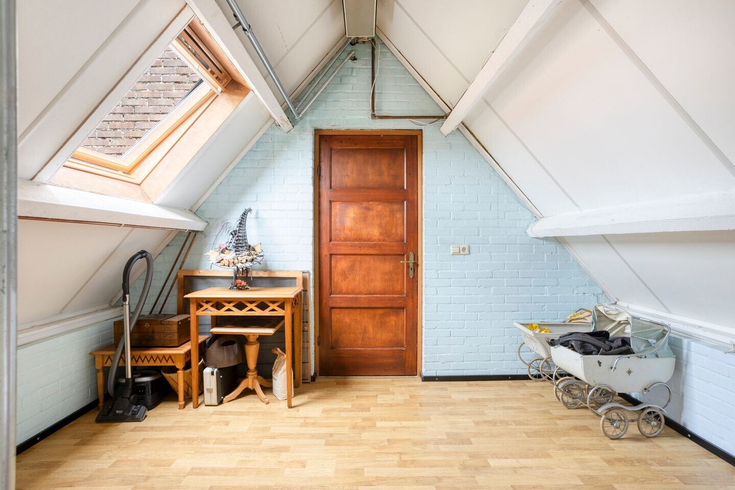 Vrijstaande woning te koop: Stationsweg 26, Maasbracht