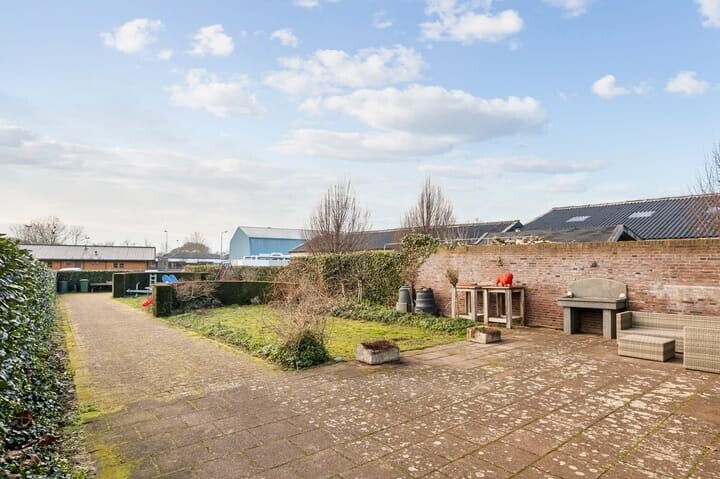 Appartement te koop: Achter de Hoven 11, Montfort