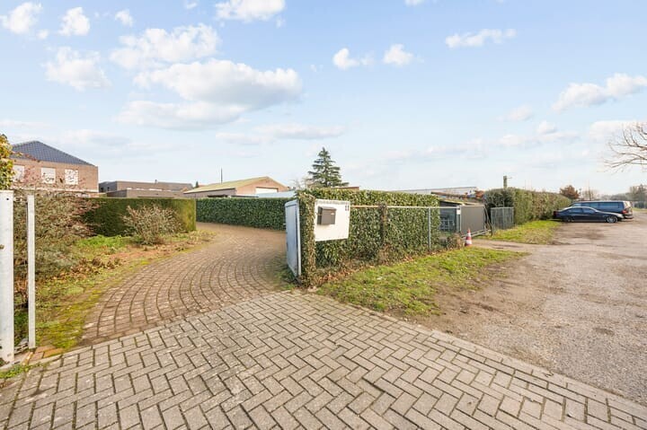 Appartement te koop: Achter de Hoven 11, Montfort