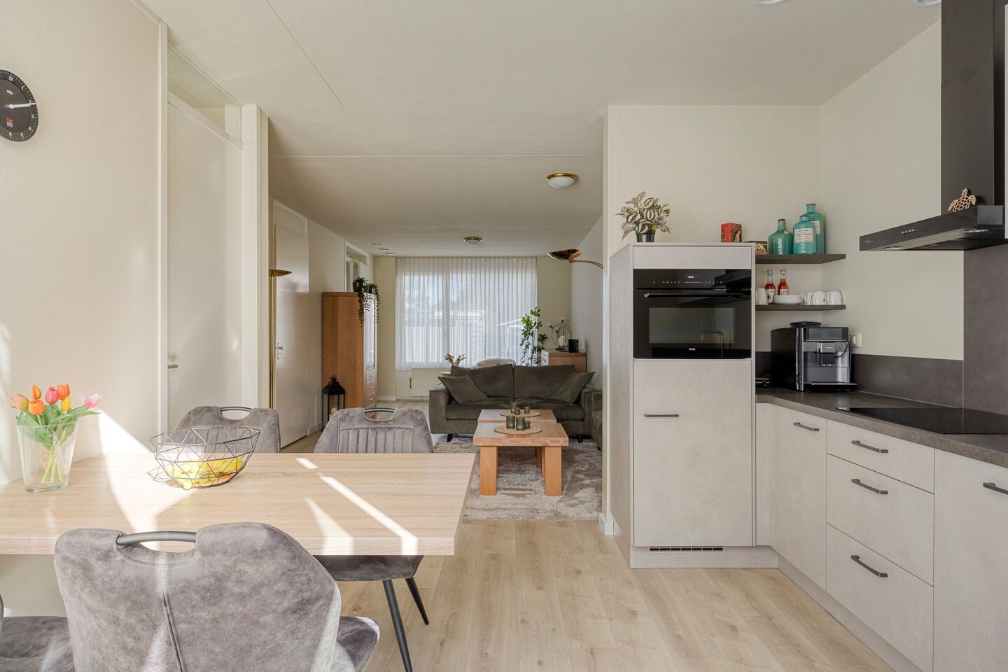 Twee-onder-één-kap te koop: Emmastraat 4, Linne