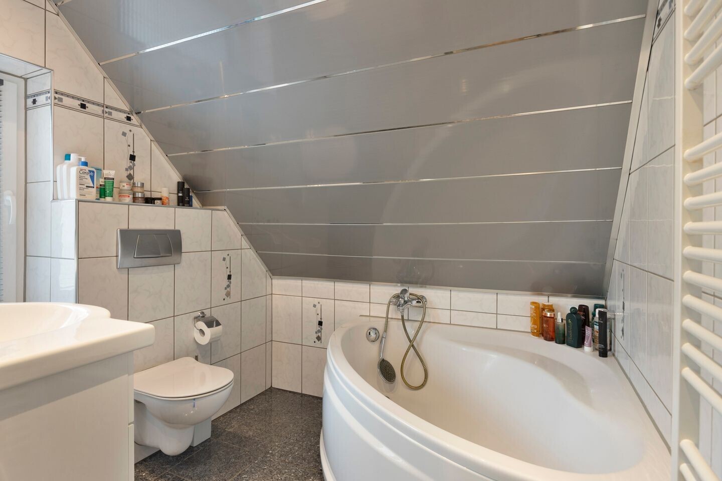 Twee-onder-één-kap te koop: Leeuwerikstraat 12, Herkenbosch