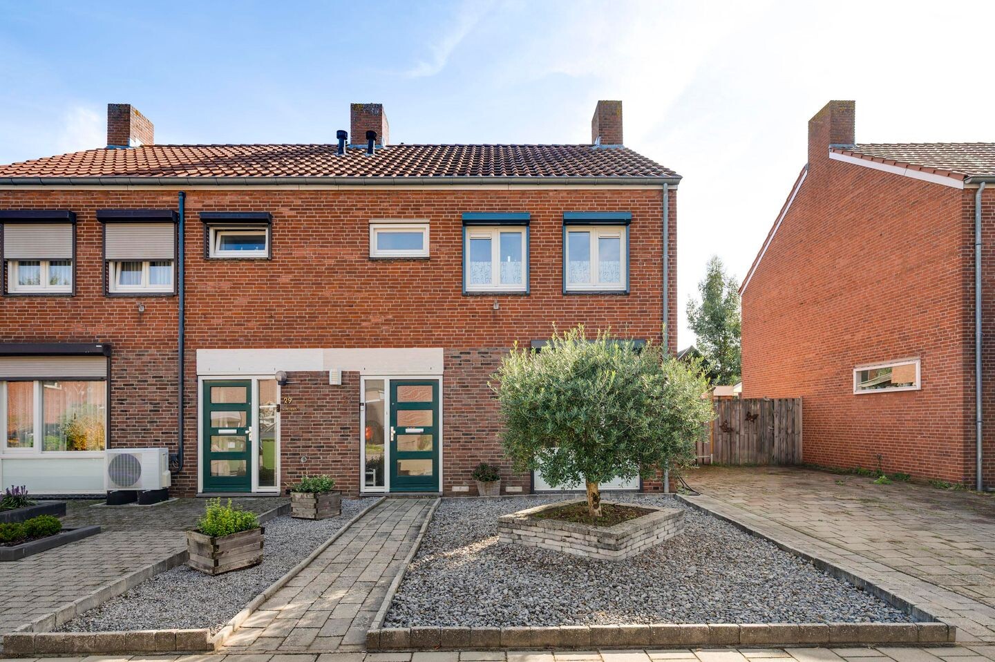 Twee-onder-één-kap te koop: Bergweg 31, Sint Odiliënberg