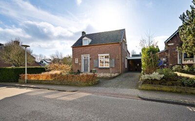 Burgemeester Hoebersstraat 17