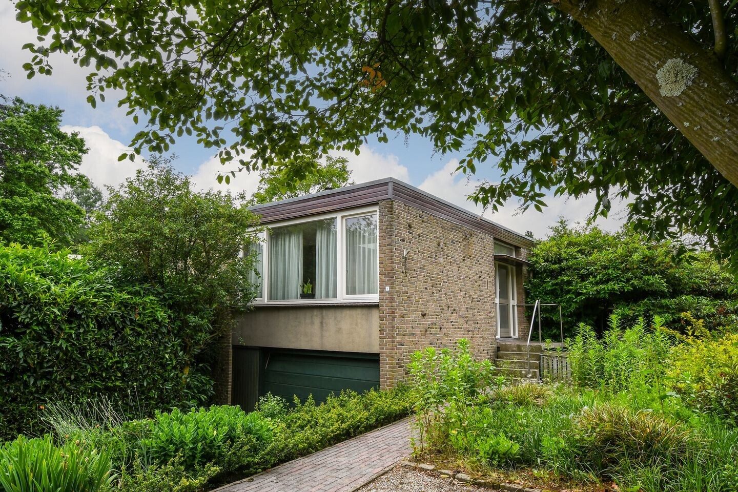 Vrijstaande woning te koop: 't Laar 1, Haelen
