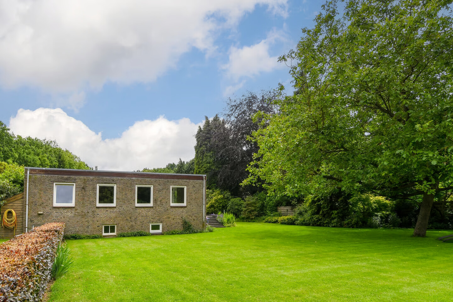 Vrijstaande woning te koop: 't Laar 1, Haelen