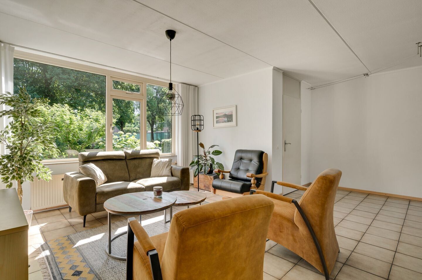 Tussenwoning te koop: Op den Toum 73, Haelen