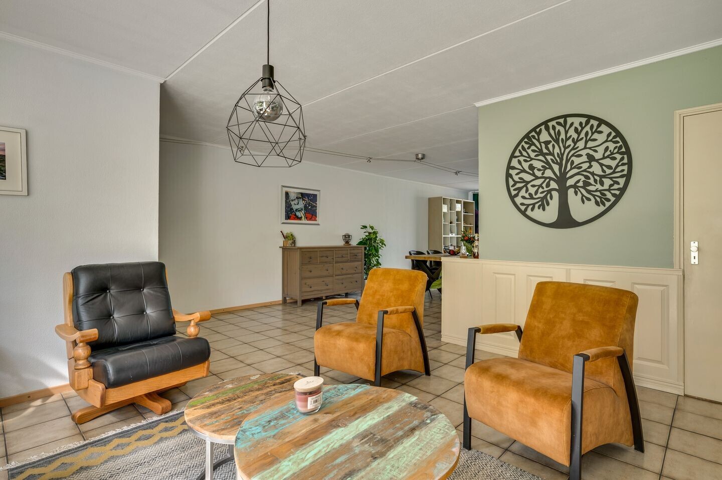 Tussenwoning te koop: Op den Toum 73, Haelen