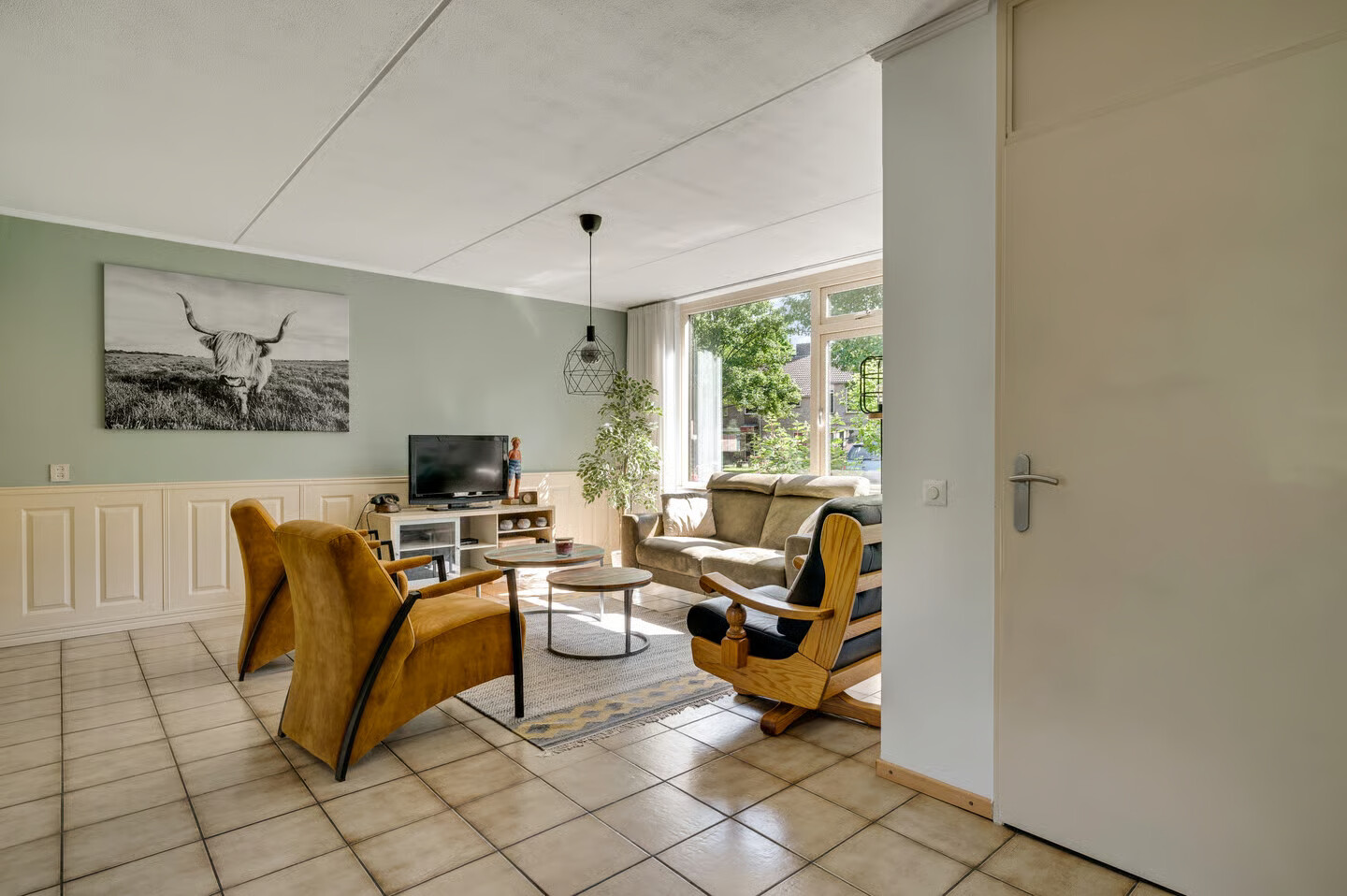 Tussenwoning te koop: Op den Toum 73, Haelen