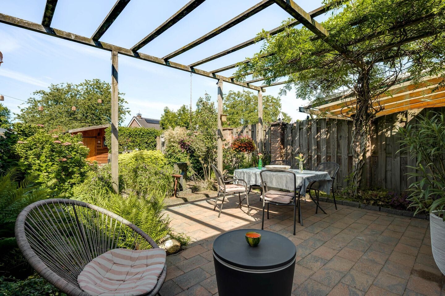 Tussenwoning te koop: Op den Toum 73, Haelen