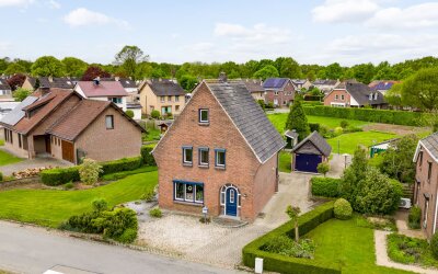 Broekstraat 13