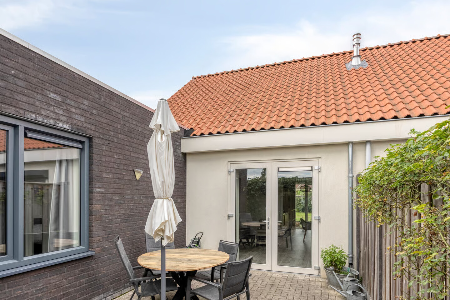 Hoekwoning te koop: Seemshof 13, Neer