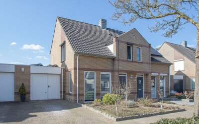 Baetserveld. 42