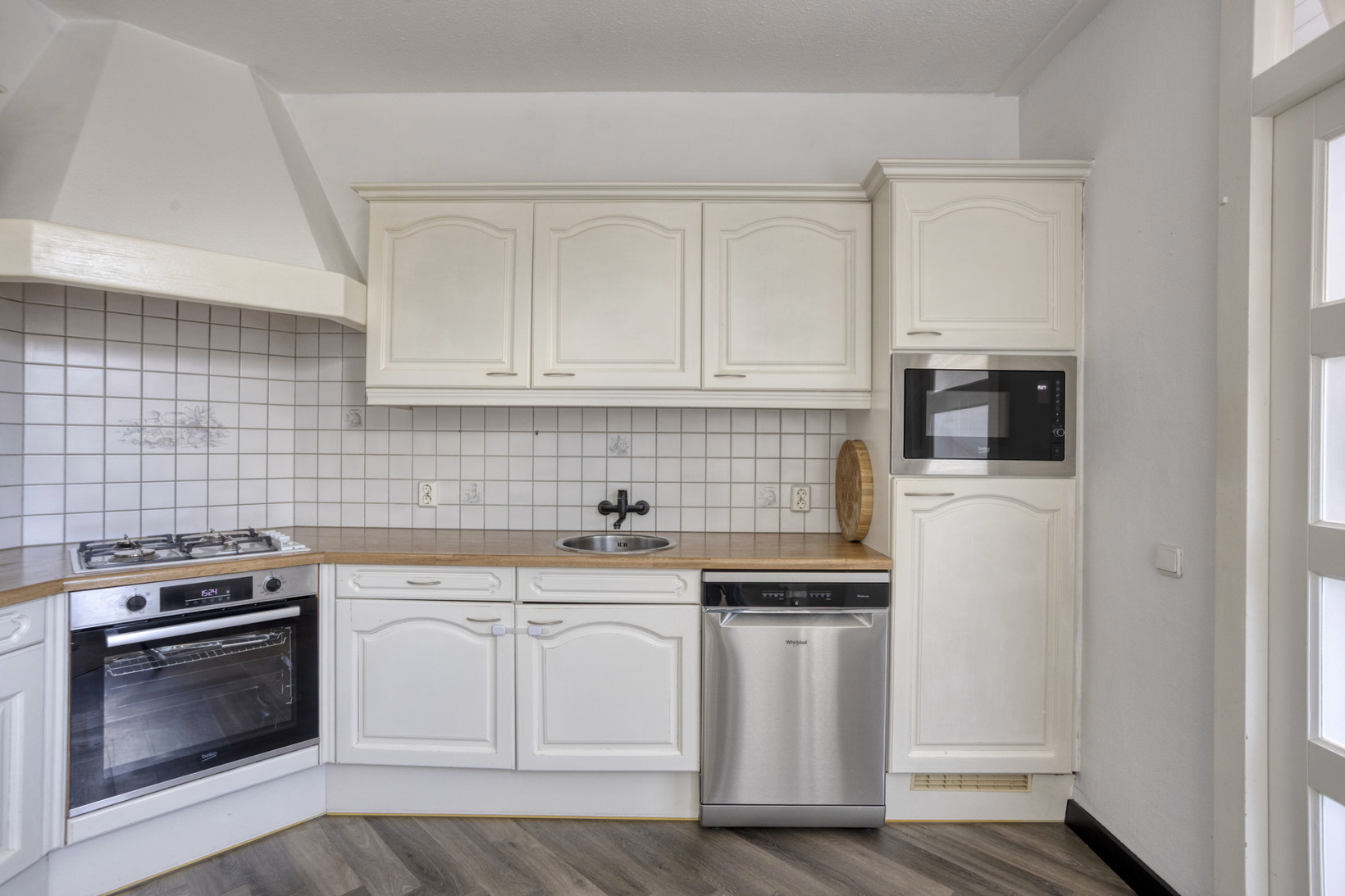 Tussenwoning te koop: Vinkenstraat 34, Heythuysen