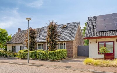 Dorpsstraat 20