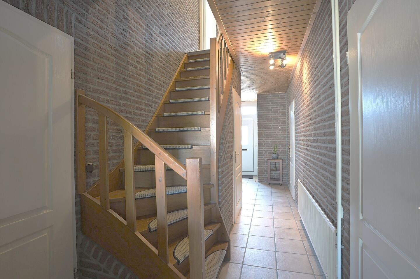 Tussenwoning te koop: Dorpsstraat 42, Heel