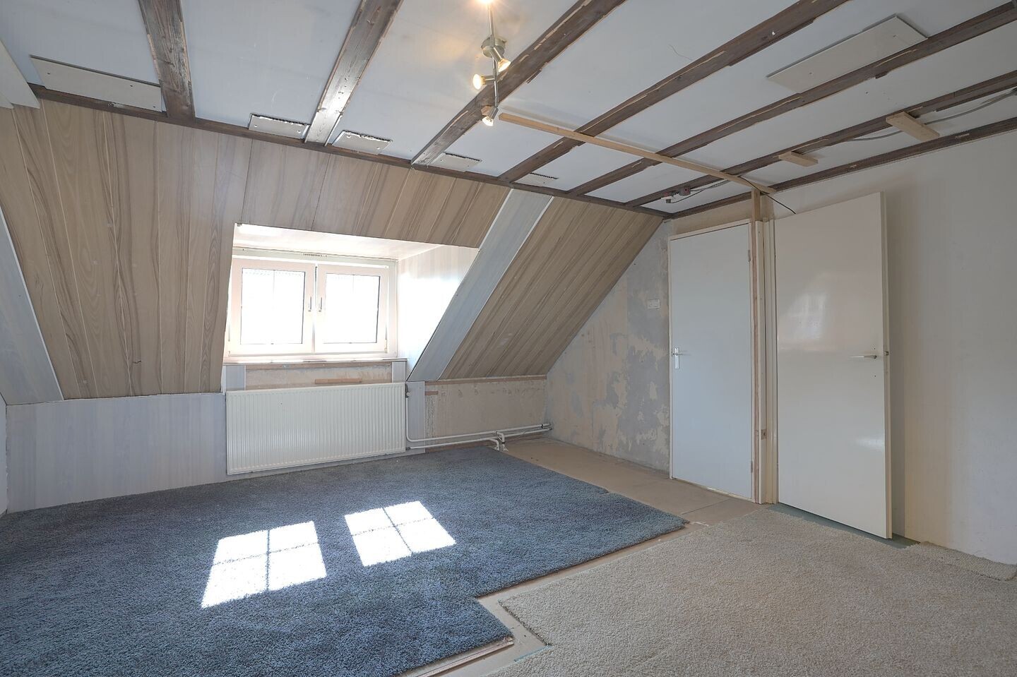 Tussenwoning te koop: Dorpsstraat 42, Heel