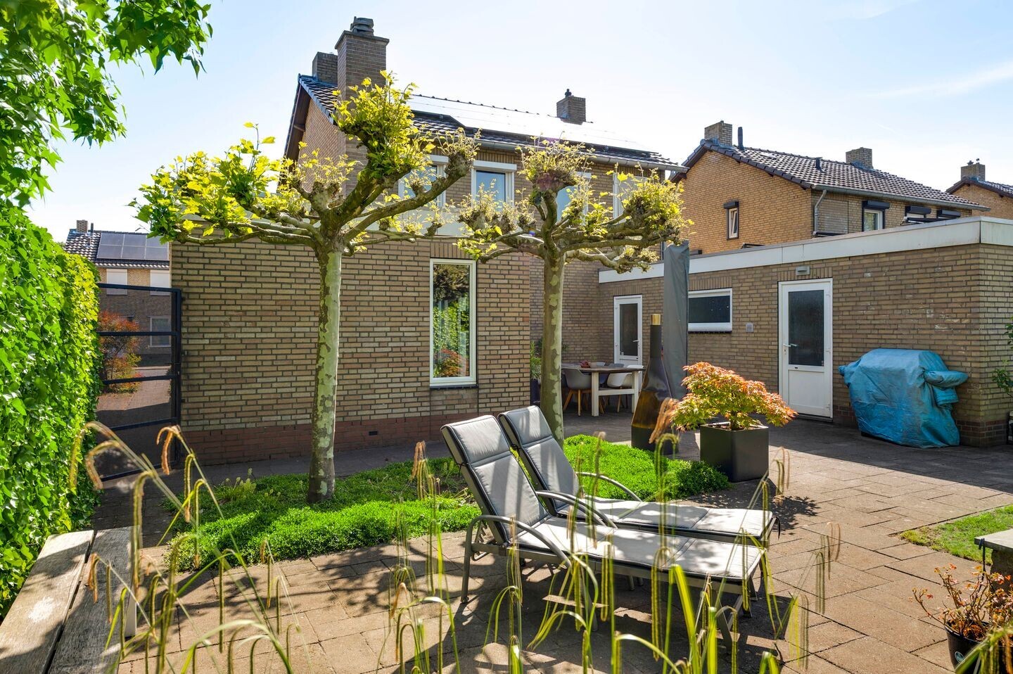 Twee-onder-één-kap te koop: Pater Dr. Neijensstraat 21, Heel
