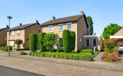 Pater Dr. Neijensstraat 21