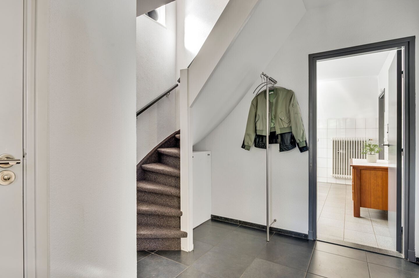 Twee-onder-één-kap te koop: Pater Dr. Neijensstraat 21, Heel