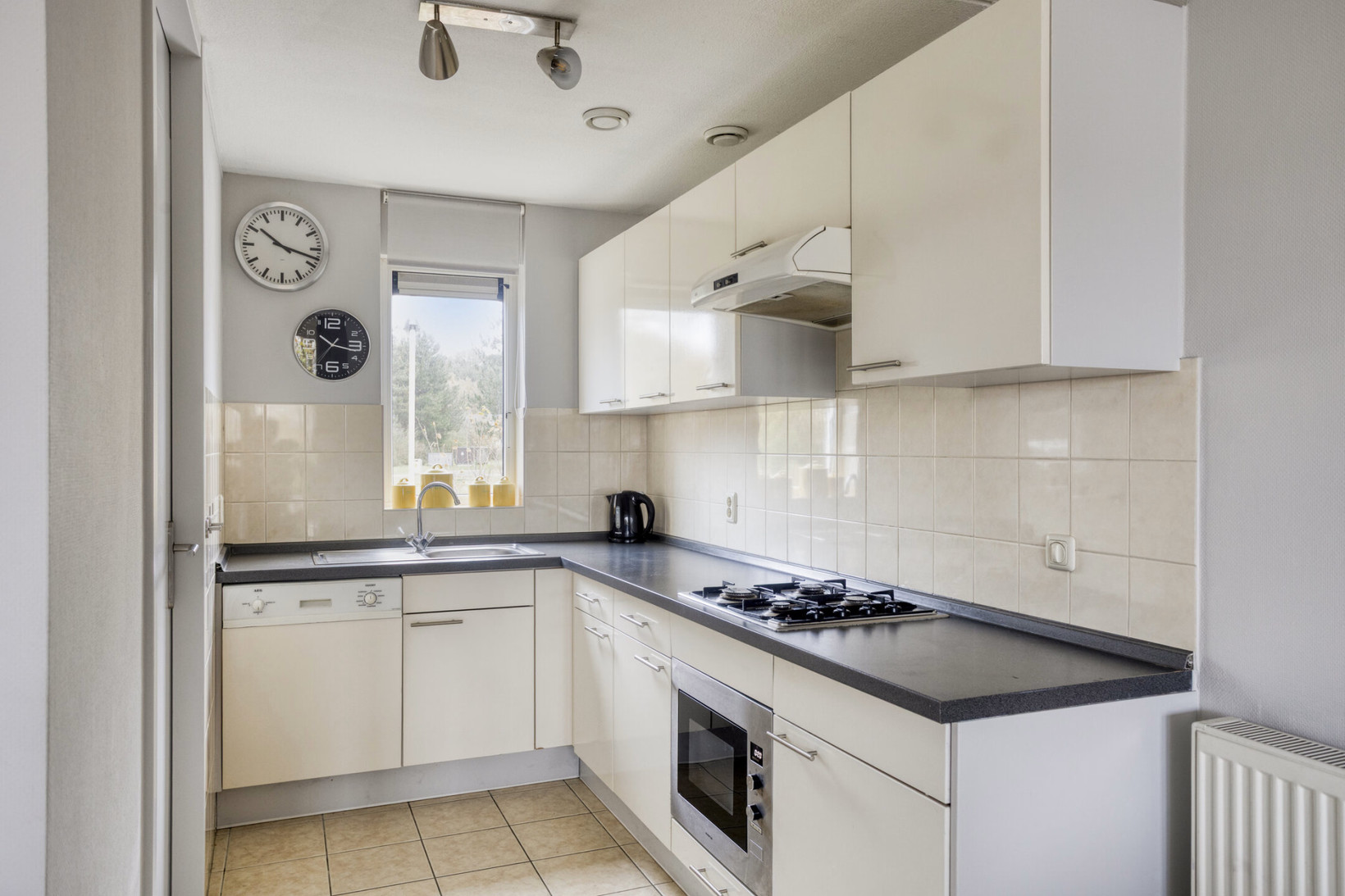 Tussenwoning te koop: Schutteheide 1-41, Heel