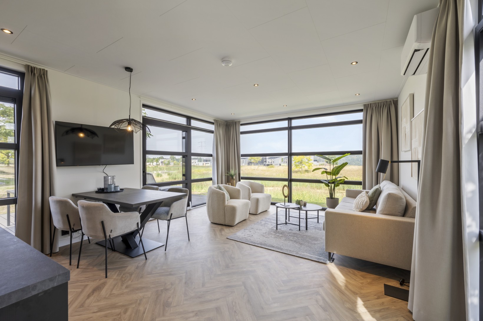 Vrijstaande woning te koop: Schutteheide 1-490, Heel