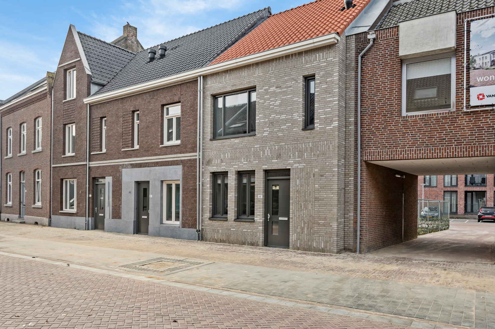 Hoekwoning te koop: Bovenste straat 44A, Echt
