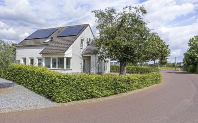 Huis te koop Spoorstraat 4