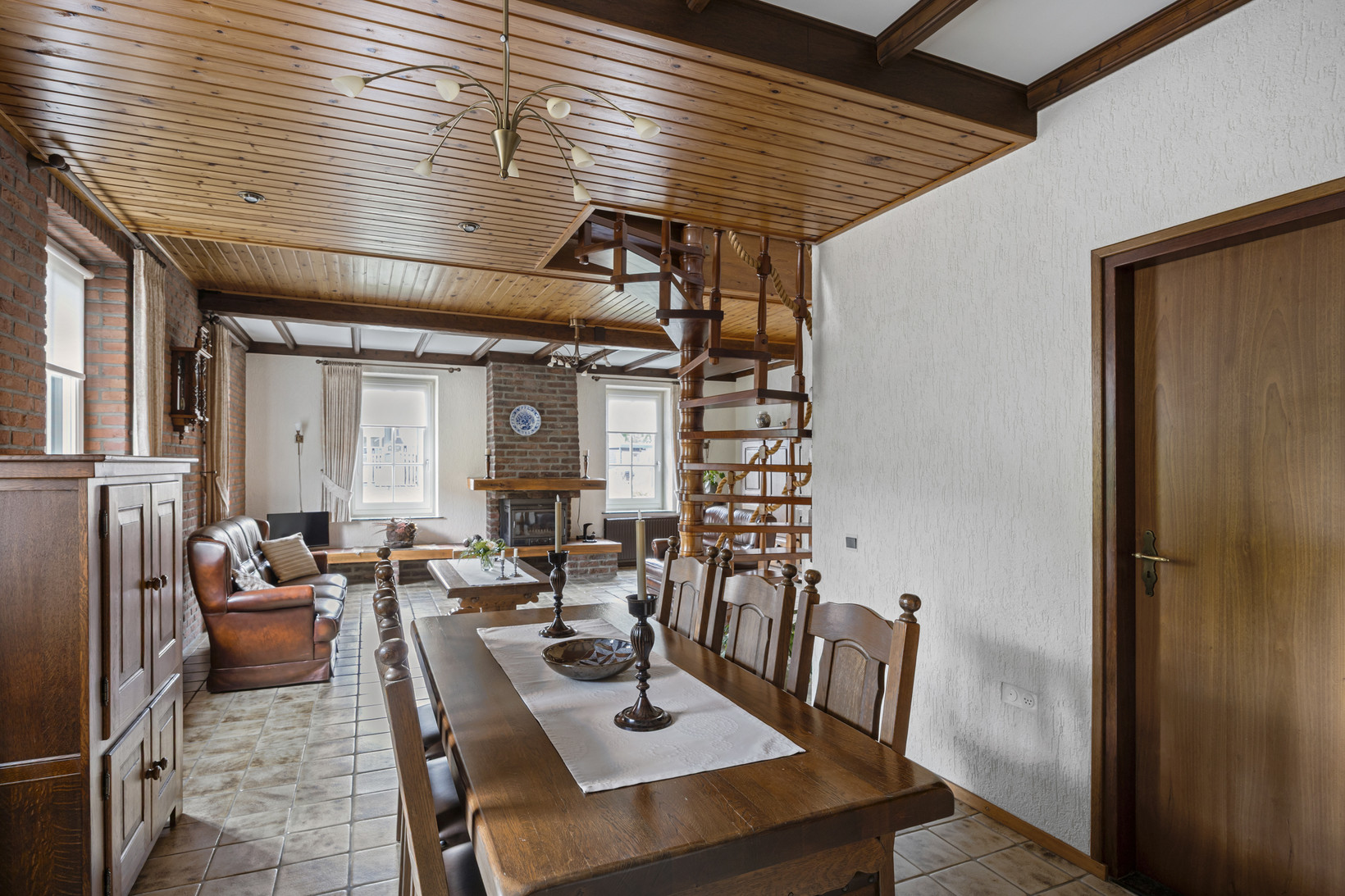 Vrijstaande woning te koop: Brugweg 13, Echt